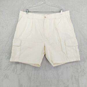 Tommy Bahama Relaxed Fit Cream Cotton Shorts Cargo Pockets P3321